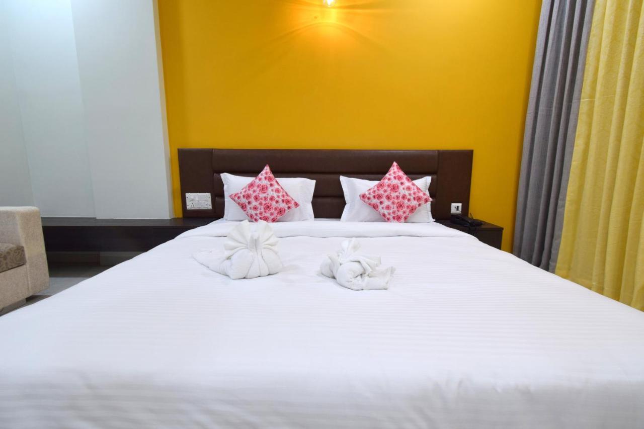 The Sky Imperial- Hotel Gopal Darshan Nathdwara Exterior photo