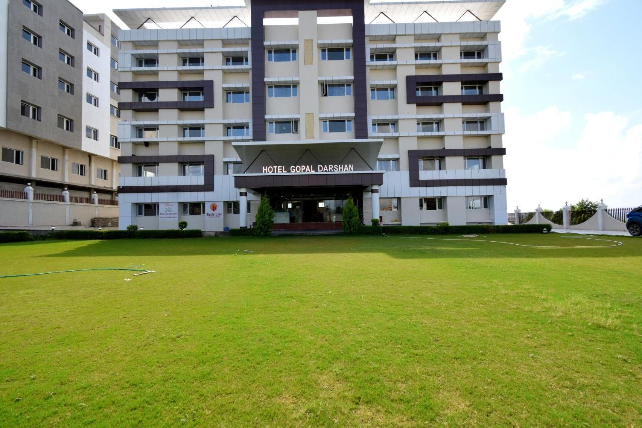 The Sky Imperial- Hotel Gopal Darshan Nathdwara Exterior photo